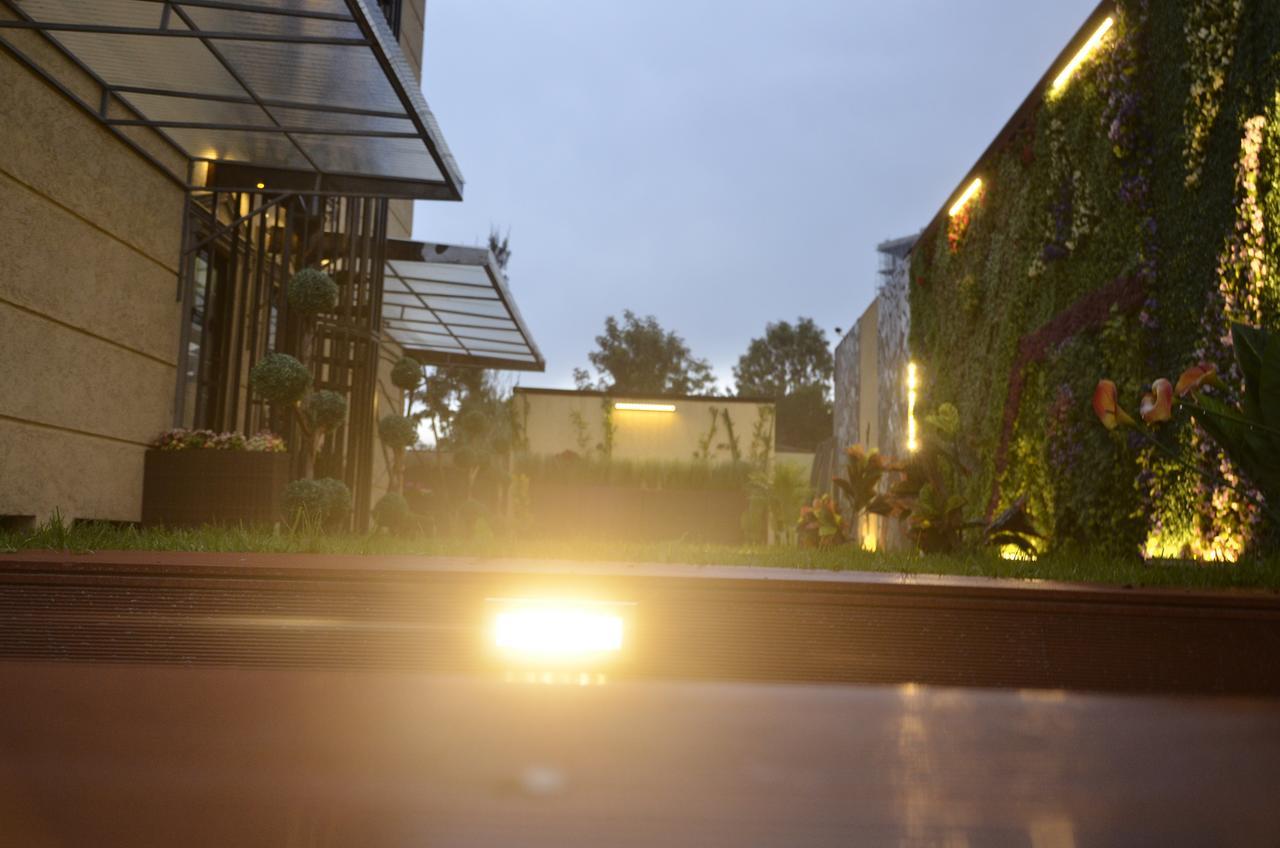 Afropolitan Hotel Adis Abeba Exterior foto